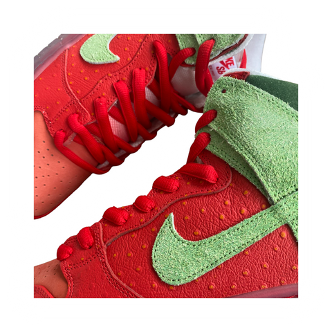 The 4/20 release that never was: Strawberry Cough SB Dunk Highs