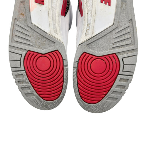 Air Jordan 3 Retro Fire Red 2022
