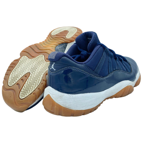 Air Jordan 11 Low Midnight Navy Gum