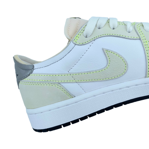 Air Jordan 1 Retro Low OG White Ghost Green Black