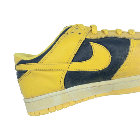 Nike Dunk Low VNTG Reverse Michigan 2011