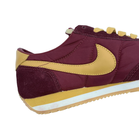 Nike Oceania W Maroon Gold 2004