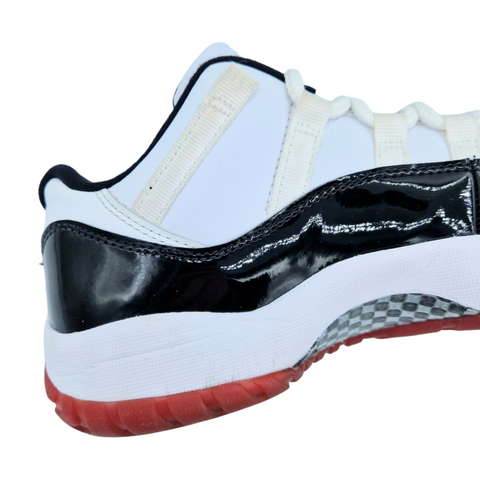 Air Jordan 11 Retro Low Concord Bred