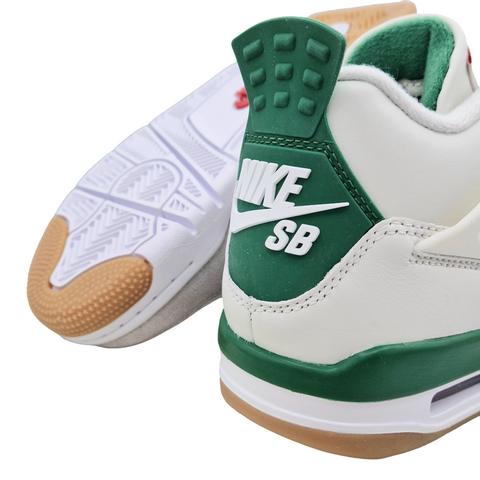 Air Jordan 4 Retro SP Nike SB Pine Green