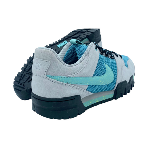 Nike zoom mogan sales